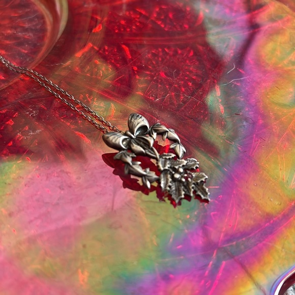 Vintage 1982 Sterling silver Franklin Mint “The Love So True” Ruby Bow Pendant - Picture 7 of 11